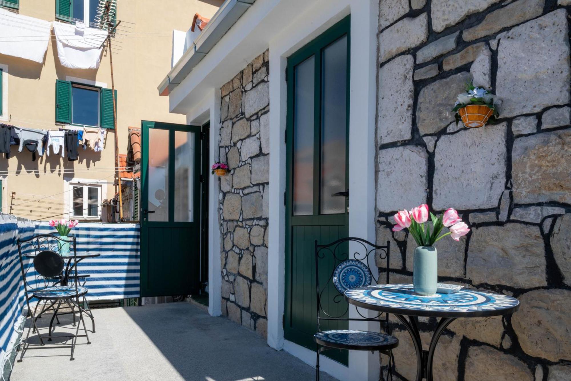 Guest House Ivona Split Buitenkant foto